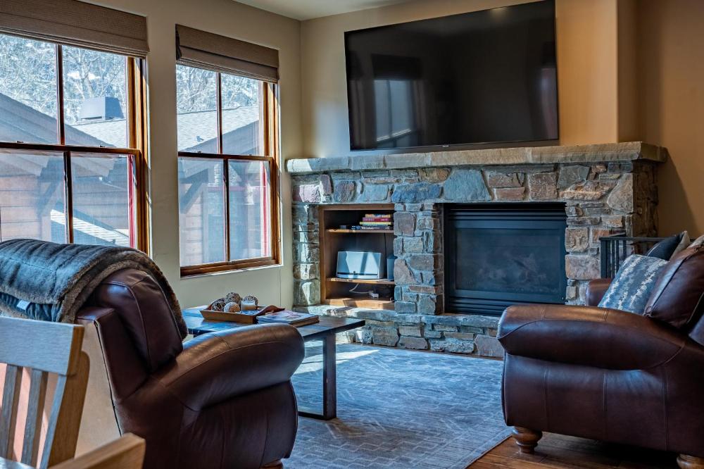 Skiview Townhome 1B